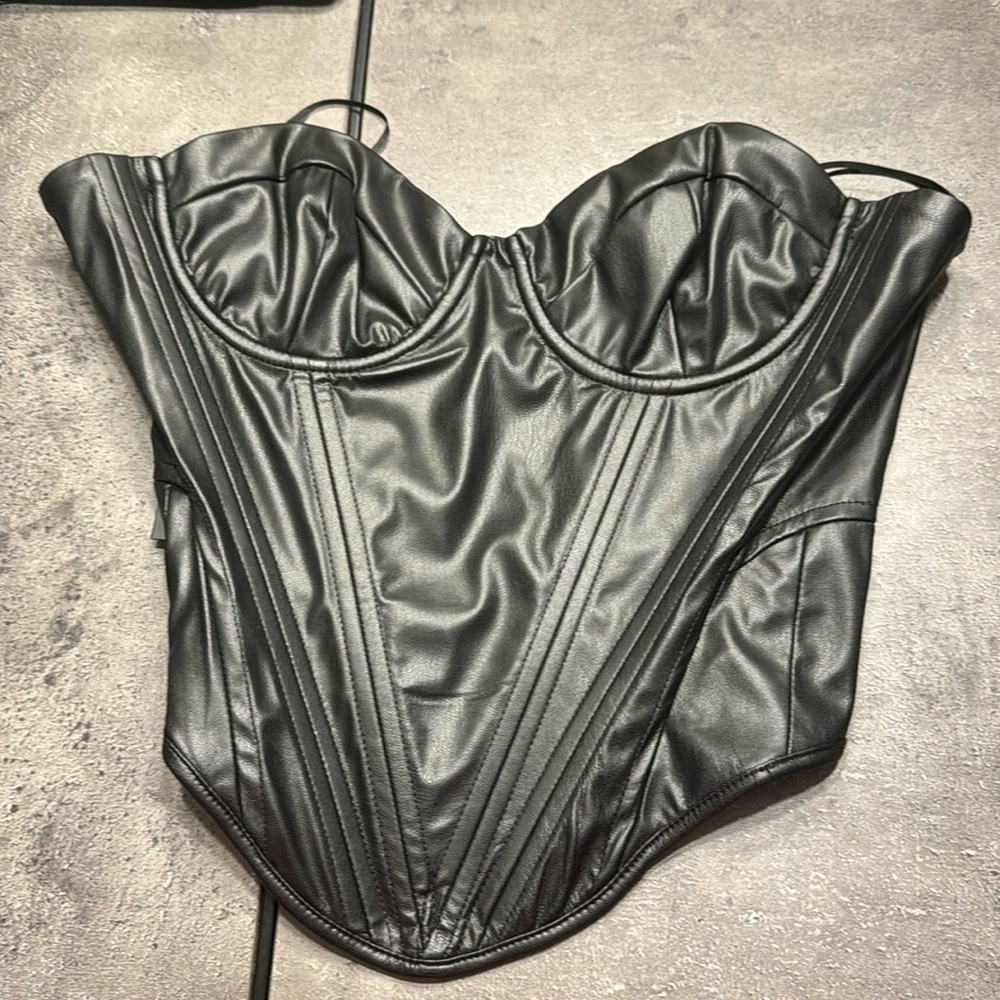 Fashion Nova bustier